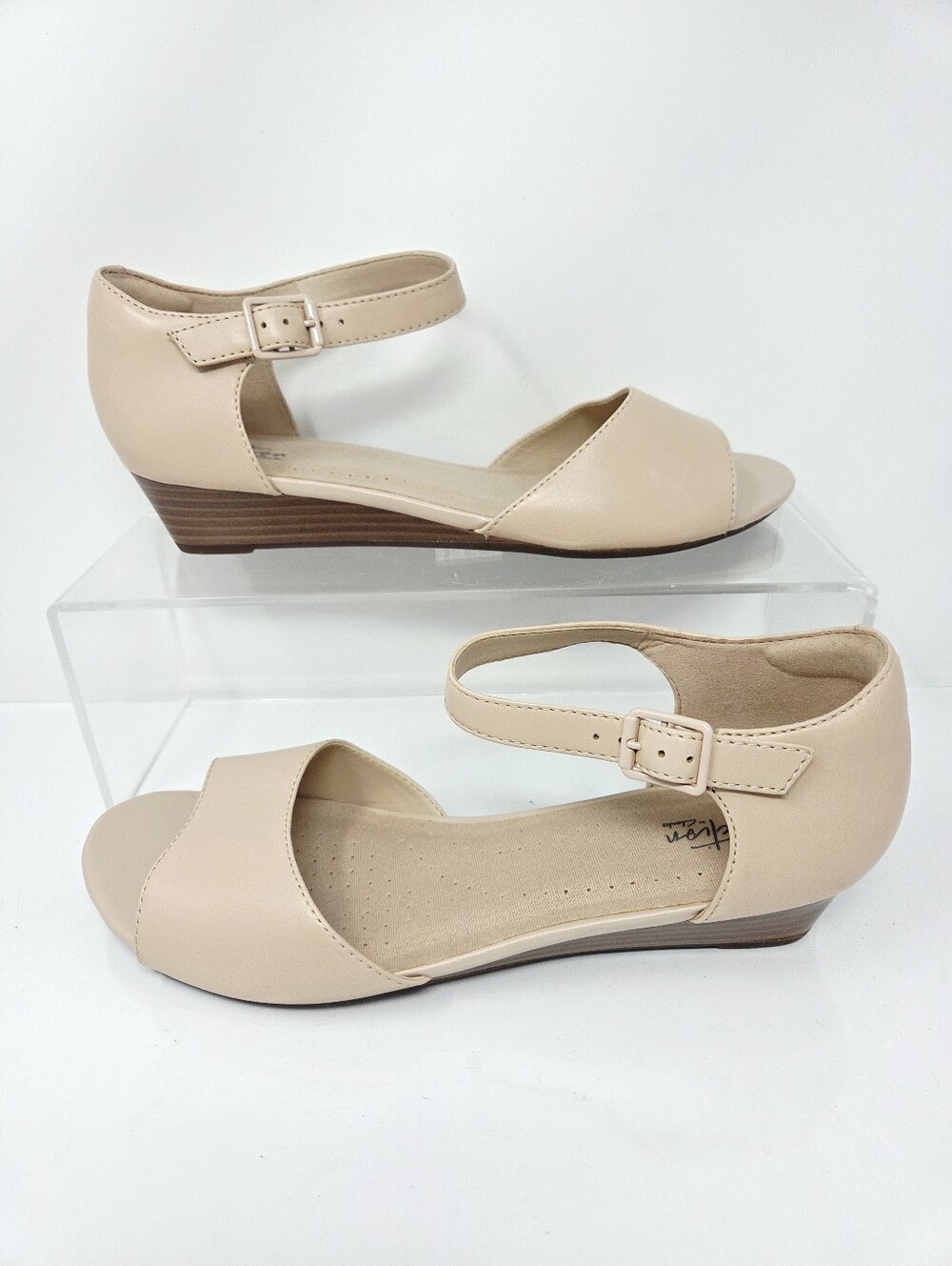 Clarks Abigail Jane Blush Leather Low Wedge Sandals Womens 11